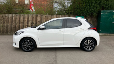 Toyota Yaris 1.5 Hybrid Design 5dr CVT Hybrid Hatchback